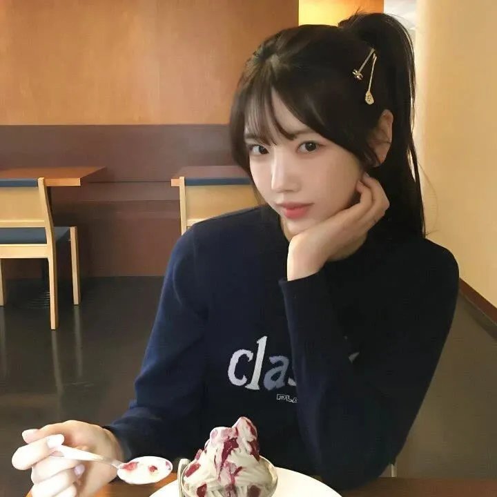轻拍翻转小魔女